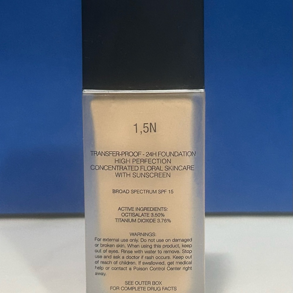 Dior Forever Matte Foundation 1.5N Neutral - Picture 3 of 5